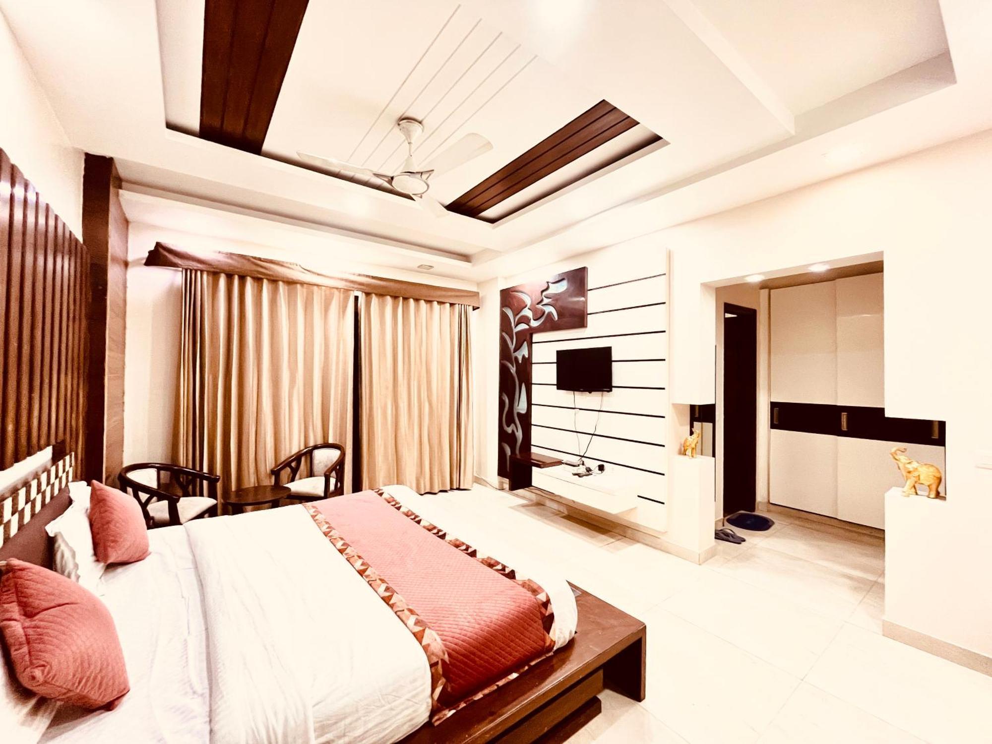 South Inn - Green Park Near Hauz Khas South Delhi New Delhi Exteriör bild